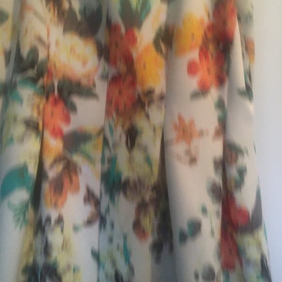 [🔆3 FOR $30🔆] Candie's Floral Print Dress XL - Picture 2 of 4